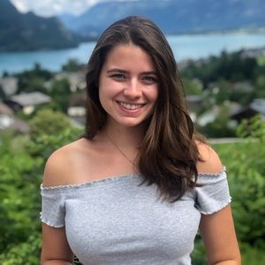 Meet your Posher, Serenna